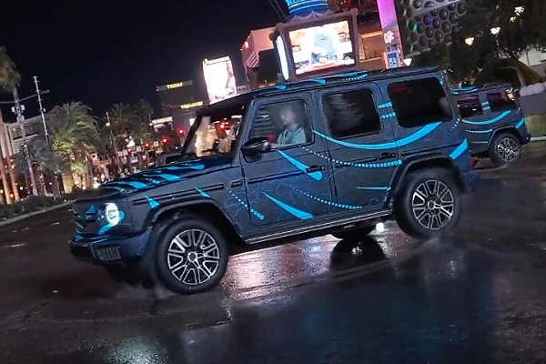 G-Turn : Watch Four Electric Mercedes G-Wagon SUVs Do 720-degree ‘Tank Turn’ - autojosh 