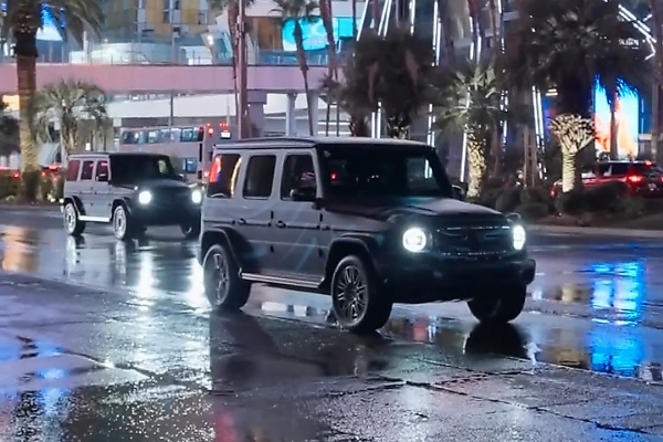 G-Turn : Watch Four Electric Mercedes G-Wagon SUVs Do 720-degree ‘Tank Turn’ - autojosh 