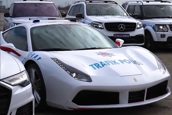 Ferrari 488 Seized From Criminal Gang Begins Patrol Duties With Turkish Traffic Police - autojosh 