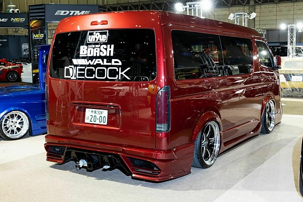 Meet The “Getsu Ace”, A Customized Toyota HiAce Bus With The Face Of Land Cruiser 300 Series - autojosh 