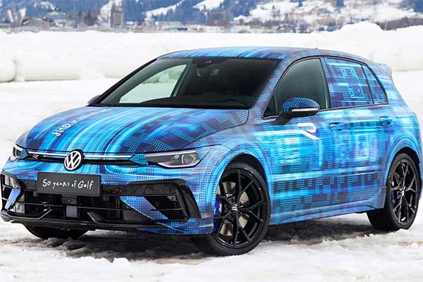 Facelifted Volkswagen Golf R, Set For Summer Launch