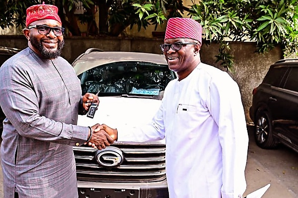 LASG Presents Official Vehicles TO Chairmen, Members Of Commissions - autojosh