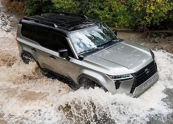 Today's Photos : Would You Take Your New Lexus GX 550 SUV Offroad? - autojosh