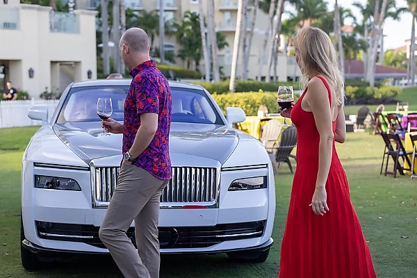 Electric Rolls-Royce Spectre Sells For $1.4 Million At Charity Auction — Three Times Its Base Price - autojosh 