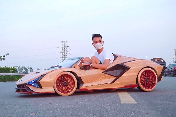 Meet The ‘Father Of The Year’ Who Builds Replica Of Famous Cars Out Of Wood For His Son To Drive - autojosh 