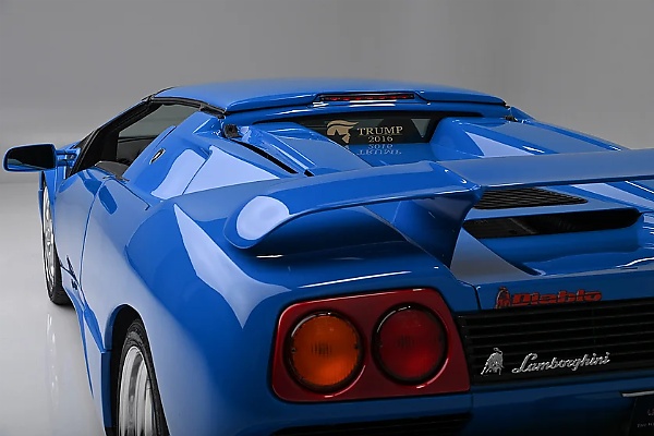 Lamborghini Diablo Custom-built For Donald Trump Sells For Whopping $1.1 Million At Auction - autojosh 