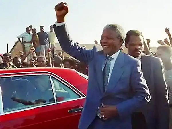 Madiba's Merc : Check Out The S-Class That Mercedes South Africa Factory Workers Built For Nelson Mandela - autojosh 