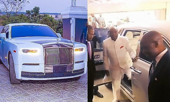 Watch : Moment Bishop Oyedepo Arrived At COZA In A Rolls-Royce Phantom 8 Worth N800 Million - autojosh