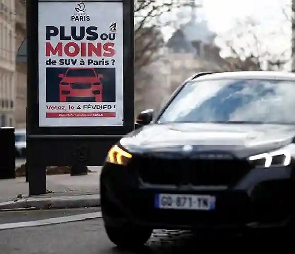 No Space For Cullinan, Bentayga In Paris : Bike-friendly City Triples Parking Fees For Heavy SUVs - autojosh 