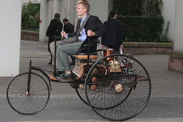 Patent-Motorwagen, The World's First Car Built By Carl Benz Was Unveiled 138 Years Ago - autojosh 