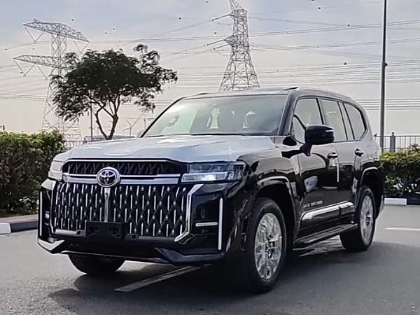 All-new 2024 Toyota Land Cruiser 300 Sahara Edition GXR V6 Stuns With Its Front And Rear Wide Body Kits - autojosh 