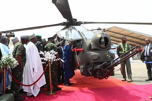 Moment Shettima Arrives For Induction Of Fighter Jets In Armored Lexus LX 600 Worth ₦300 Million - autojosh 