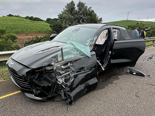 Aston Martin DBX Worth Over ₦600 Million Met Its End In A Crash With A Tipper Truck In South Africa - autojosh 