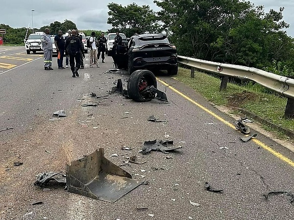 Aston Martin DBX Worth Over ₦600 Million Met Its End In A Crash With A Tipper Truck In South Africa - autojosh 