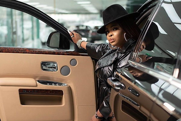 Nollywood Actress Dayo Amusa Loves Showing Off Her Rolls-Royce Ghost - autojosh 