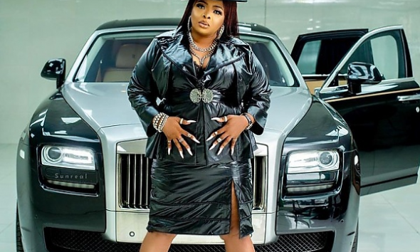 Nollywood Actress Dayo Amusa Loves Showing Off Her Rolls-Royce Ghost - autojosh