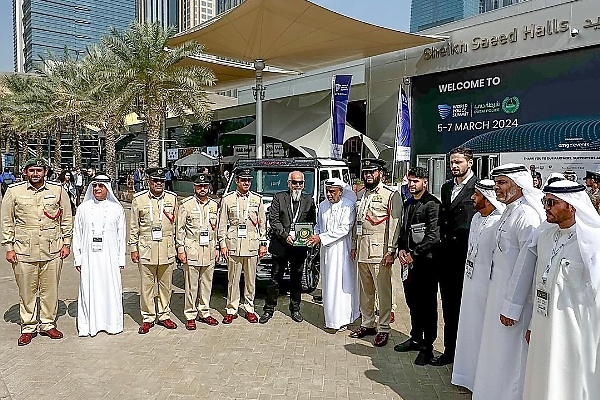 Dubai Police Adds Mercedes-AMG G63-based 'Mansory P720' To Its Supercar Fleet - autojosh 