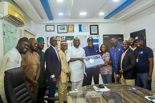 Electrified Lagos Blue Line Gets Greener As LAMATA Tests Independent Power Plant - autojosh 