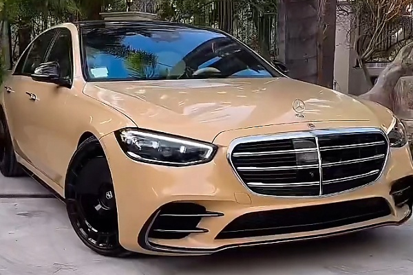 Photos : Which Color On The Mercedes-Benz S-Class Sedans Is Your Favorite - Blue Or Sand? - autojosh 
