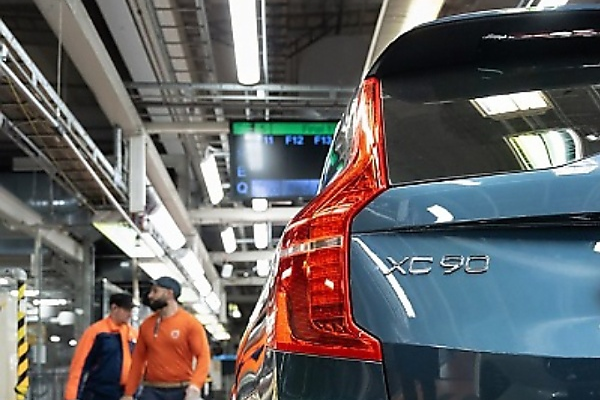 Volvo's Last Diesel Car, The XC90 SUV, Rolls Off The Assembly Line - autojosh 