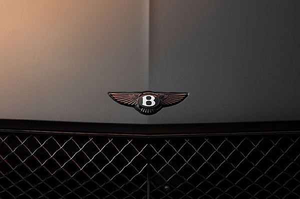 All-new Bentayga S Black Edition Sports The First Black-tinted Bentley Wings In 105 Years - autojosh 