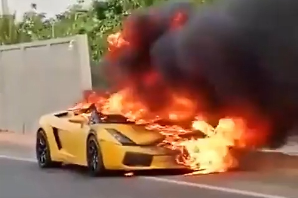 Car Salesman Burn Down His Colleague’s Lamborghini During A Dispute On Commission thumbnail