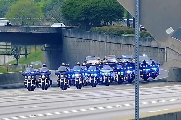 Stunning Convoy Of Ex-president Donald Trump, Including Dozens Of Police Motorcycles And SUVs (Video) - autojosh