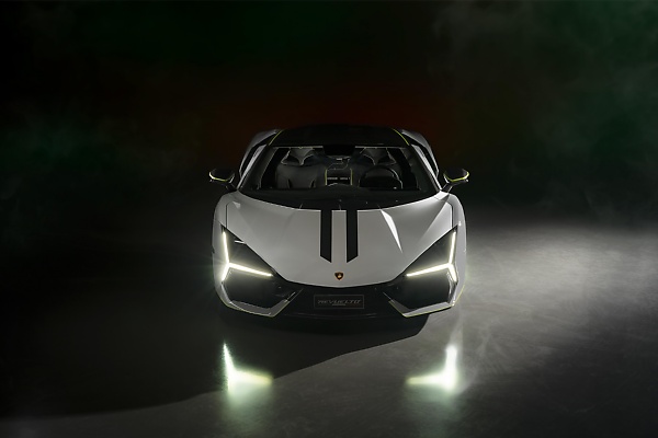 Fully Customized Revuelto Celebrates Lamborghini's First Arena Event - autojosh 