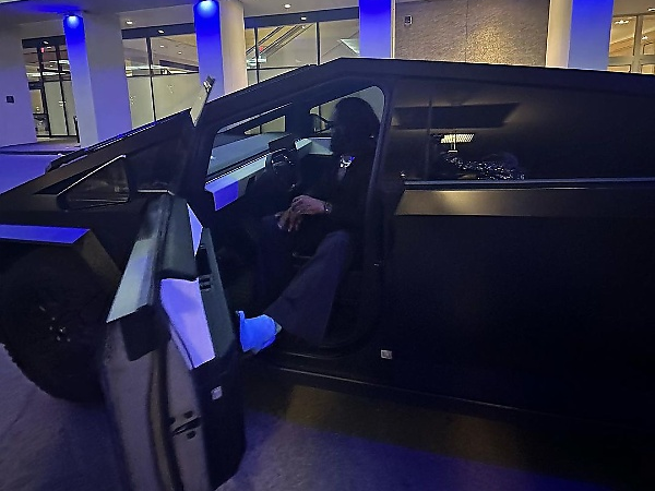 Timaya Shows Off His Tesla Cybertruck - Becomes The First Nigerian To Own The All-electric Truck - autojosh 