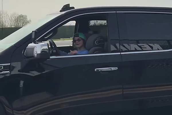 Watch A 3 Year Old Expertly Drive His Dad's Ferrari SF90, Rolls-Royce Spectre And A Mercedes Semi Truck - autojosh 