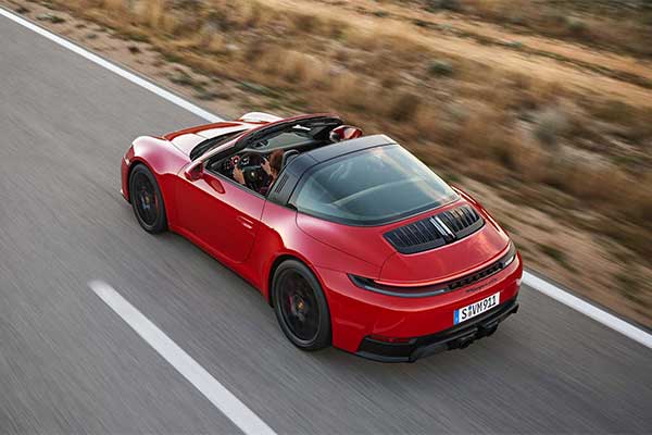 2025 Porsche 911 Launched With New T-Hybrid Technology For GTS Model