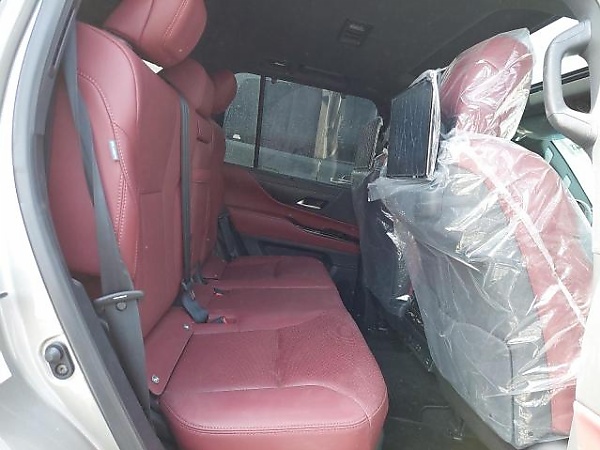 Photos : This Barely Driven Accidented 2023 Lexus LX 600 Just Sold Off At Dubai Auction - autojosh 