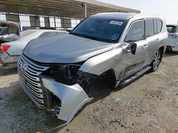 Photos : This Barely Driven Accidented 2023 Lexus LX 600 Just Sold Off At Dubai Auction - autojosh 