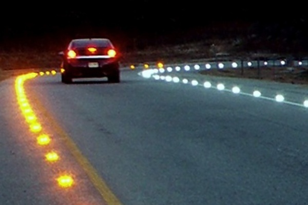 LASG Apprehends Man For Stealing Newly Installed Road Light Indicators On 3rd Mainland Bridge - autojosh 