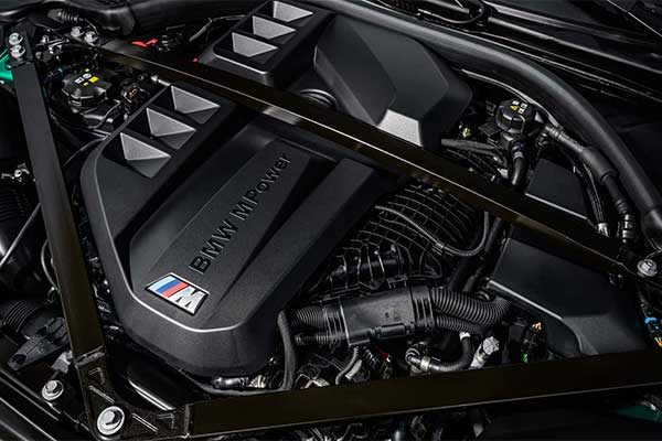 BMW M4 CS Unleashed With Over 500 Hp And Lots Of Carbon Fibre