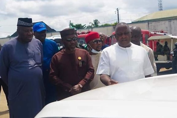 Minister of Petroleum Resources (Gas) Visits IVM Plant, Commends CEO's Ingenuity In Producing CNG Vehicles - autojosh 