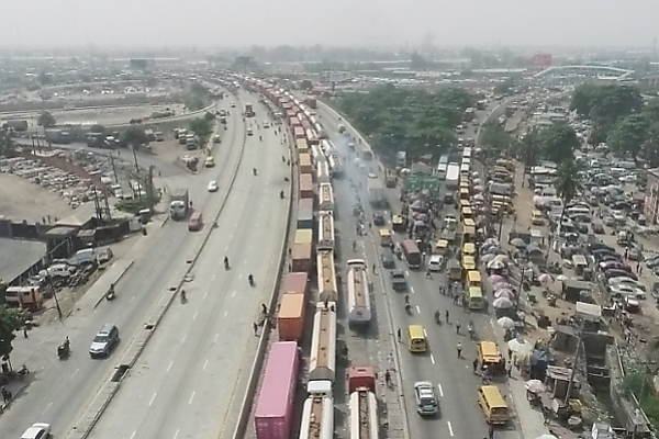 NPA Clears decade-long Gridlock At Mile 2-TinCan-Apapa Corridor, Reduces Port Access From 10 Days To 1 Hour - autojosh 