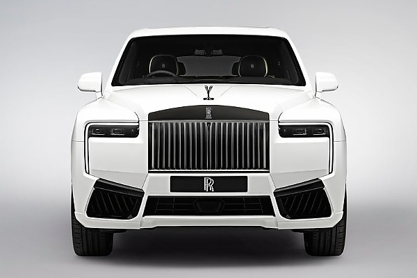 Meet The All-new Black-trimmed Rolls-Royce Black Badge Cullinan Series II - autojosh 