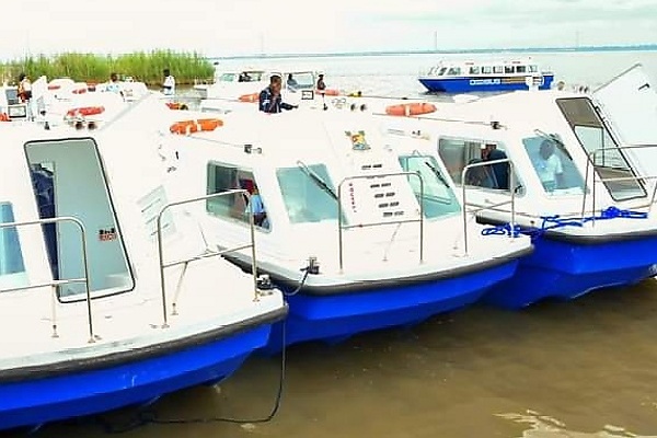Sanwo-Olu Launches Fifteen (15) 40-passenger Ferry Boats To Boost Water Transportation In Lagos - autojosh 