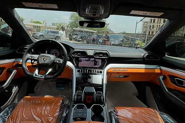 Seyi Vibez Splashes ₦450 million On A Lamborghini Urus SUV - autojosh 