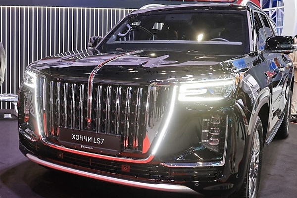 $554,000 Chinese-made Armored Hongqi LS7 SUV Unveiled At SPIEF In Russia - autojosh 