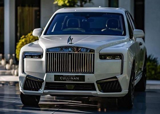 Close-up View Of The New Rolls-Royce Cullinan Series II Before You See One On The Nigerian Roads - autojosh