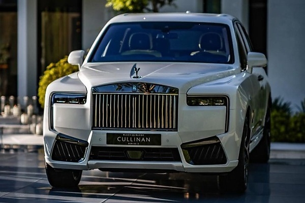 Close-up View Of The New Rolls-Royce Cullinan Series II Before You See One On The Nigerian Roads