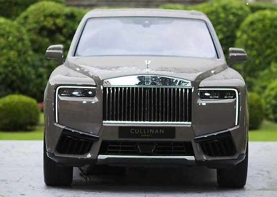Close-up View Of The New Rolls-Royce Cullinan Series II Before You See One On The Nigerian Roads - autojosh