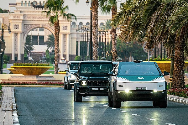 Dubai Police Adds Tesla Cybertruck To Its Tourist Police Luxury Patrol Fleet - autojosh