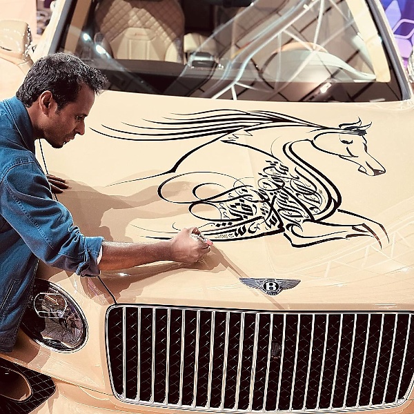 Calligraffiti Artist Performs Live Painting On A $265,000 Bentley Bentayga Speed Ultra-luxury SUV - autojosh 