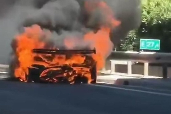 $3 Million Koenigsegg Jesko Hypercar Burns To The Ground While Taking Part In Tour - autojosh 