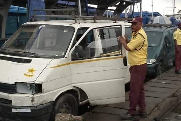 LASTMA Impounds Another 40 Vehicles Over Illegal Garages, Road Obstructions - autojosh 