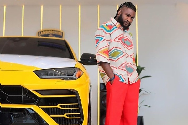 Actor Jide Awobona Poses With Rolls-Royce Dawn - Promote Rides For Lagos-based Car Dealer - autojosh 
