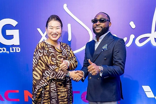 Davido Receives Brand New GAC GS8 SUV As Part Of Partnership Deal With CIG Motors - autojosh